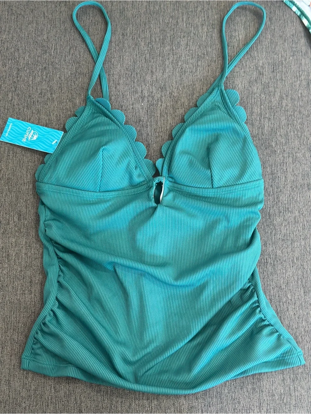 Cupshe Teal Scallop Tankini Top with Tropical Leaf Bikini Bottom